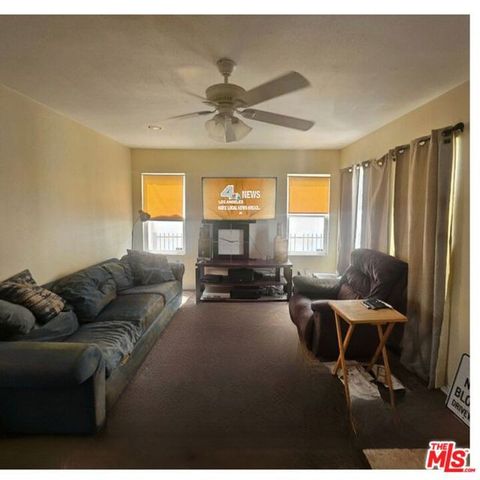 1738 W 66th Street, Los Angeles, CA 90047