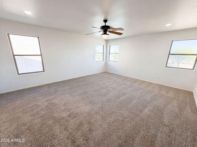 9029 W YUKON Drive, Peoria, AZ 85382