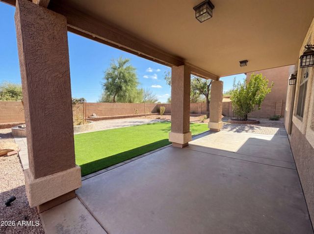 9029 W YUKON Drive, Peoria, AZ 85382