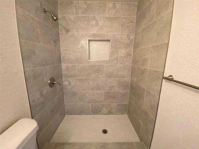 854 Timberdale Street, Grand Prairie, TX 75052