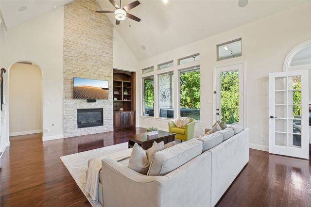 1040 Mondamin Drive, Allen, TX 75013