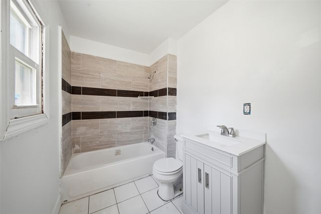 1550 23rd Street, Des Moines, IA 50311