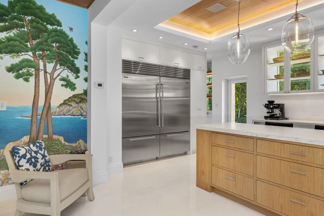 870 S Ocean Boulevard, Palm Beach, FL 33480