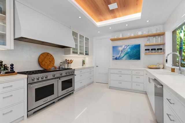 870 S Ocean Boulevard, Palm Beach, FL 33480