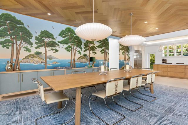 870 S Ocean Boulevard, Palm Beach, FL 33480