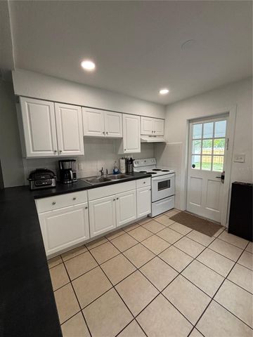 4420 DR MARTIN LUTHER KING JR STREET N, St Petersburg, FL 33703