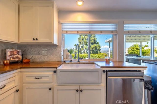 5217 E Rolling Hills Drive, Anaheim Hills, CA 92807