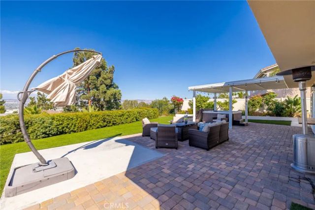 5217 E Rolling Hills Drive, Anaheim Hills, CA 92807