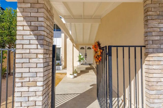 5217 E Rolling Hills Drive, Anaheim Hills, CA 92807