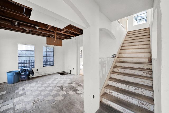 3727 Broadway Street, Houston, TX 77017