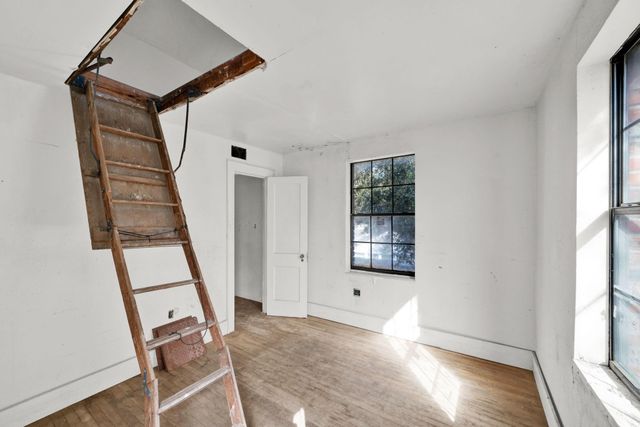 3727 Broadway Street, Houston, TX 77017