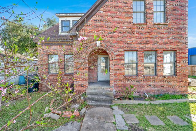 3727 Broadway Street, Houston, TX 77017