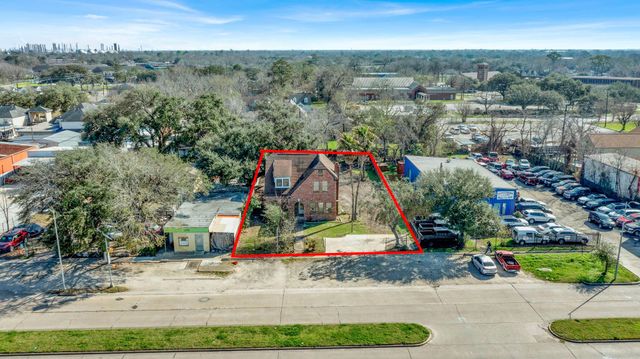 3727 Broadway Street, Houston, TX 77017