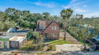 3727 Broadway Street, Houston, TX 77017