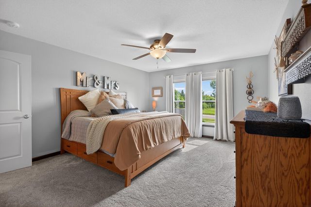 4817 Yellowstone Drive, Waterloo, IA 50701