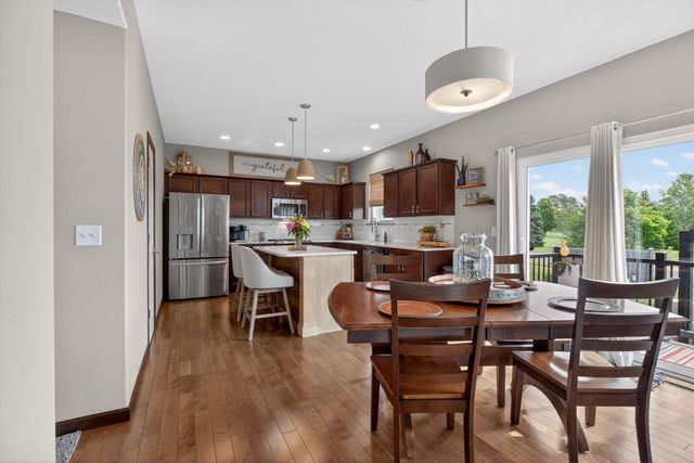 4817 Yellowstone Drive, Waterloo, IA 50701