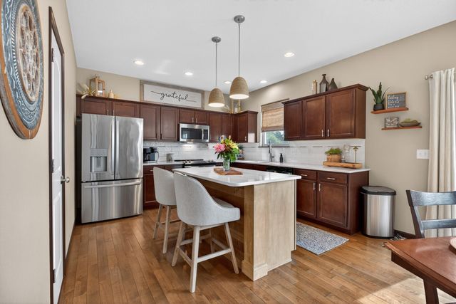 4817 Yellowstone Drive, Waterloo, IA 50701