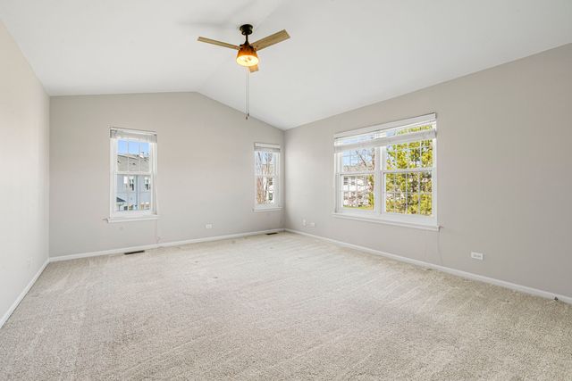 1267 Appaloosa Way, Bartlett, IL 60103