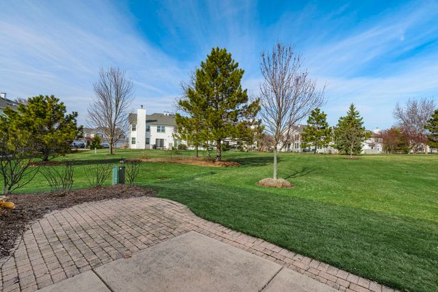 1267 Appaloosa Way, Bartlett, IL 60103