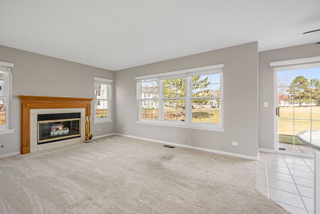 1267 Appaloosa Way, Bartlett, IL 60103