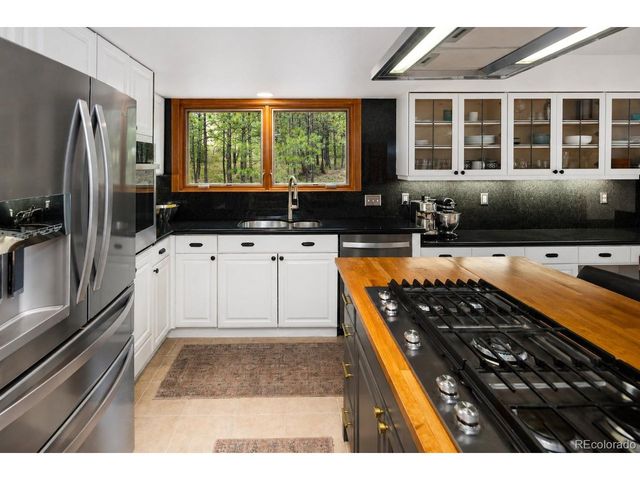 865 Aster Way, Golden, CO 80401