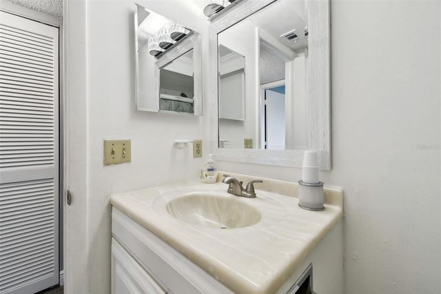 2650 COUNTRYSIDE BOULEVARD C309, Clearwater, FL 33761