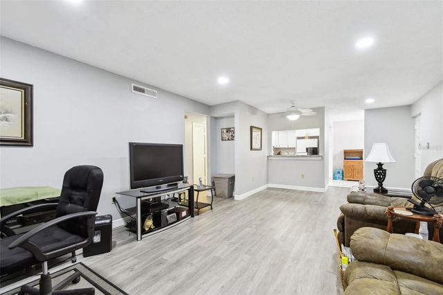 2650 COUNTRYSIDE BOULEVARD C309, Clearwater, FL 33761