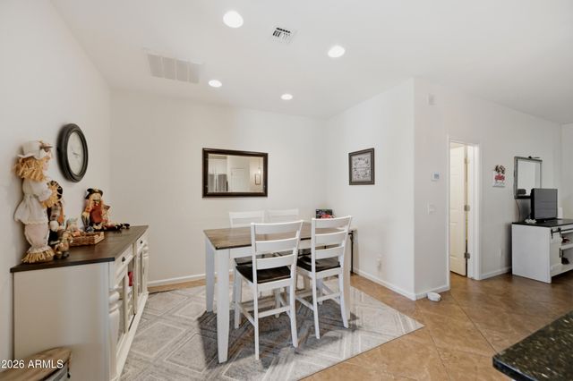 3935 E BLUE SPRUCE Lane, Gilbert, AZ 85298