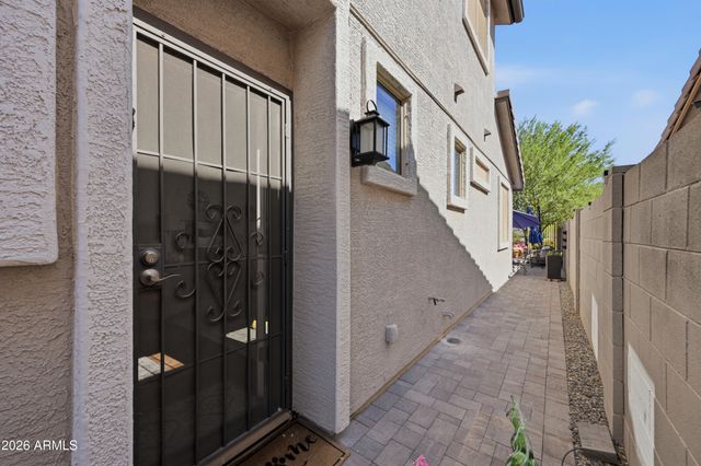3935 E BLUE SPRUCE Lane, Gilbert, AZ 85298