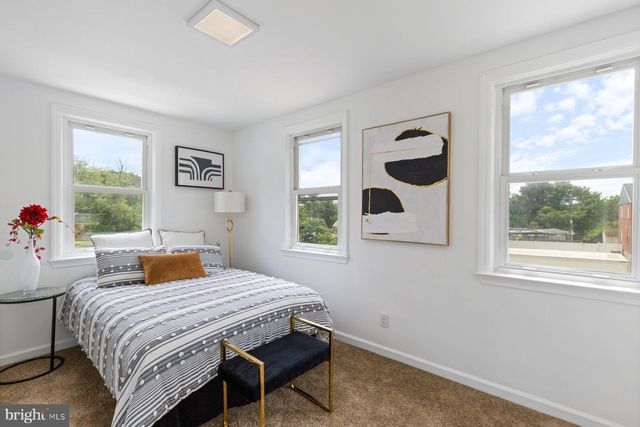 2318 CLOVILLE AVE, Baltimore, MD 21214