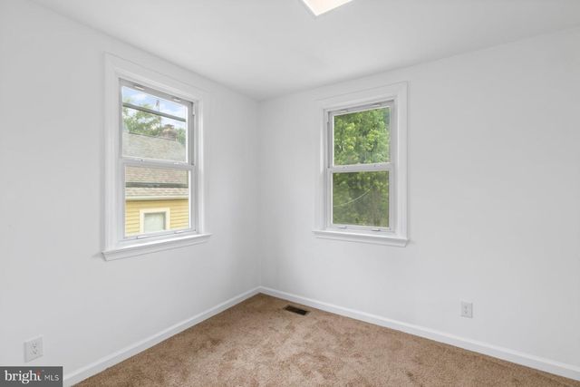 2318 CLOVILLE AVE, Baltimore, MD 21214