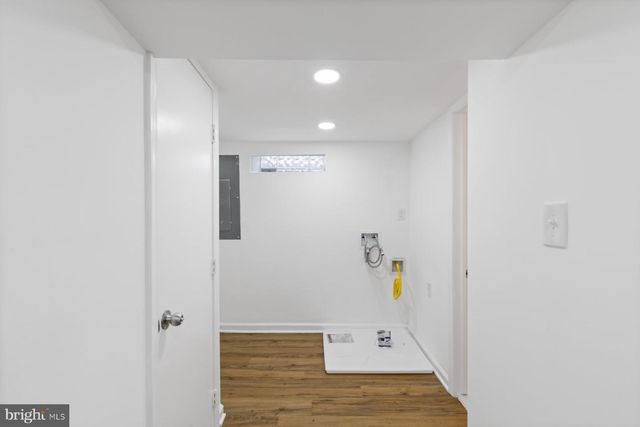 2318 CLOVILLE AVE, Baltimore, MD 21214