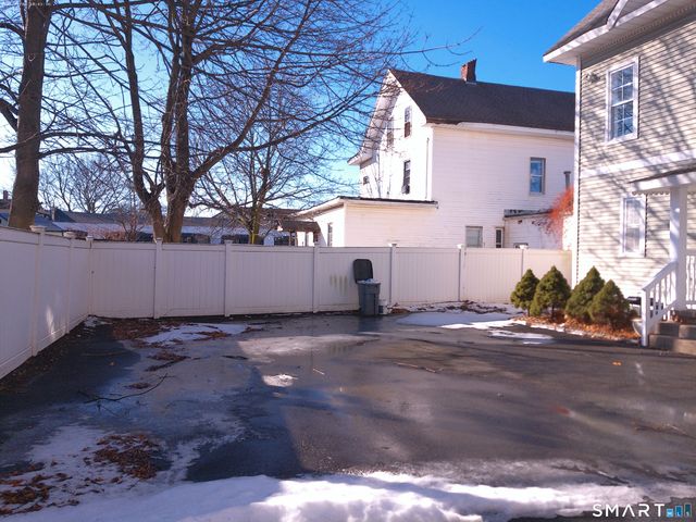 85 North Colony Street, Wallingford, CT 06492