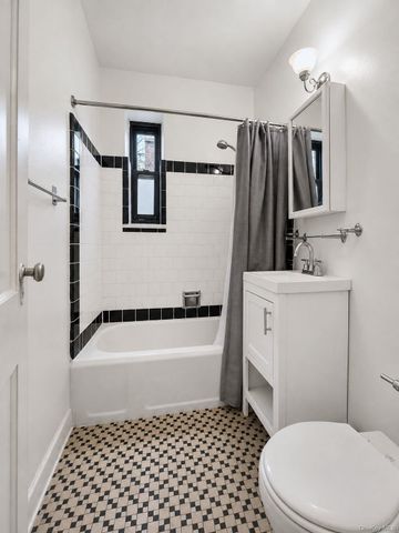 78-10 34th Avenue 1H, Jackson Heights, NY 11372