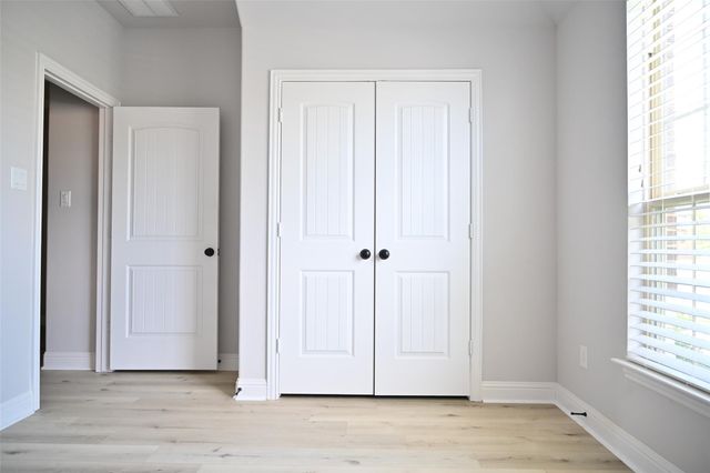 504 Mistflower Springs DR, Leander, TX 78641