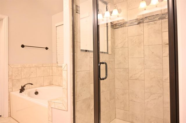 504 Mistflower Springs DR, Leander, TX 78641