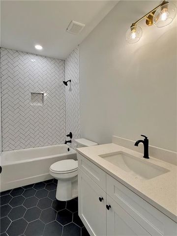 301 Eminence Peak, Rydal, GA 30171