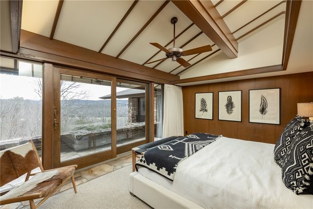 12808 Raheen Ranch Road, Fayetteville, AR 72701