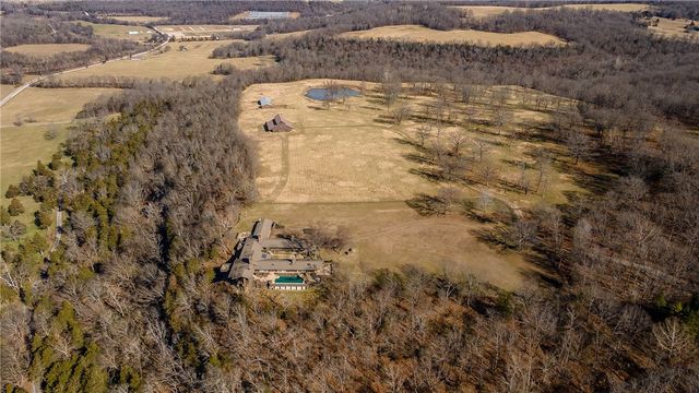 12808 Raheen Ranch Road, Fayetteville, AR 72701