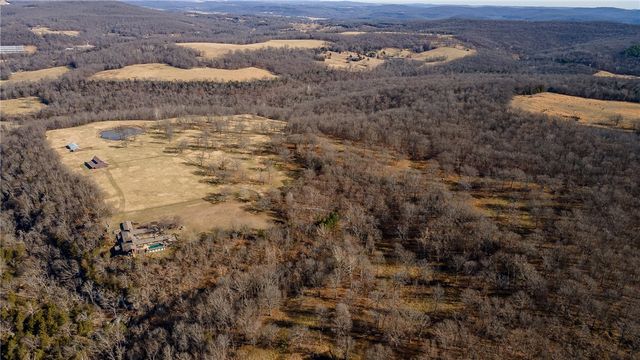 12808 Raheen Ranch Road, Fayetteville, AR 72701