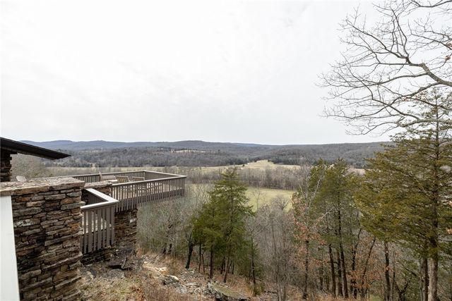 12808 Raheen Ranch Road, Fayetteville, AR 72701