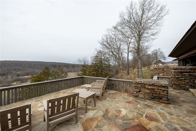 12808 Raheen Ranch Road, Fayetteville, AR 72701