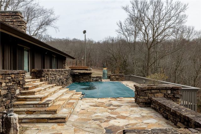 12808 Raheen Ranch Road, Fayetteville, AR 72701