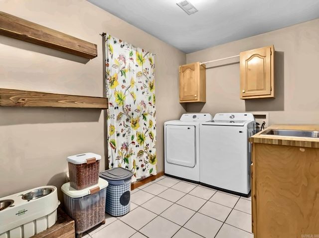 5703 Fairview Road, Paragould, AR 72450