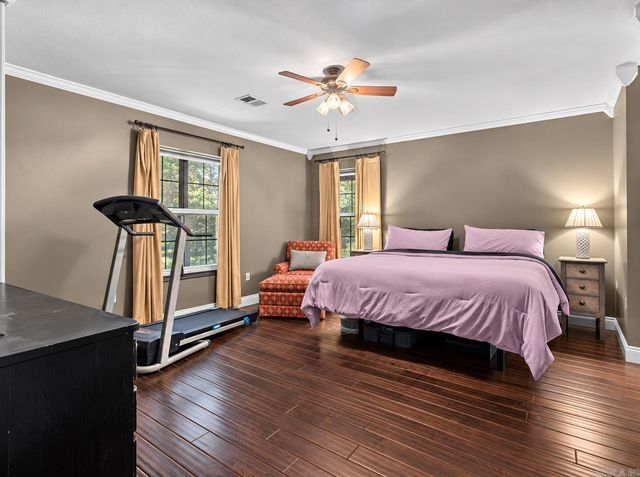 5703 Fairview Road, Paragould, AR 72450