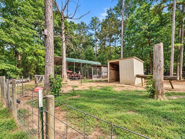 5703 Fairview Road, Paragould, AR 72450