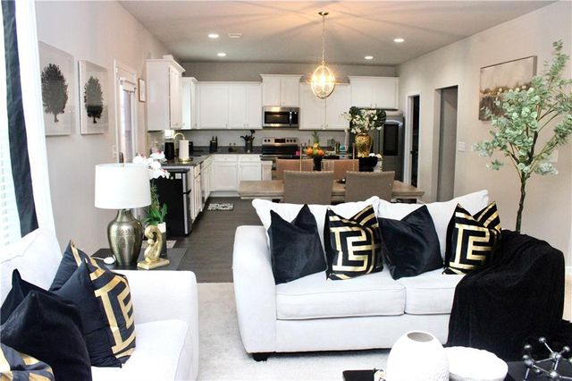 1131 Burgundy Drive, Griffin, GA 30223