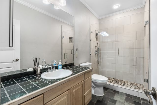 828 S Maurice Avenue, Denison, TX 75020