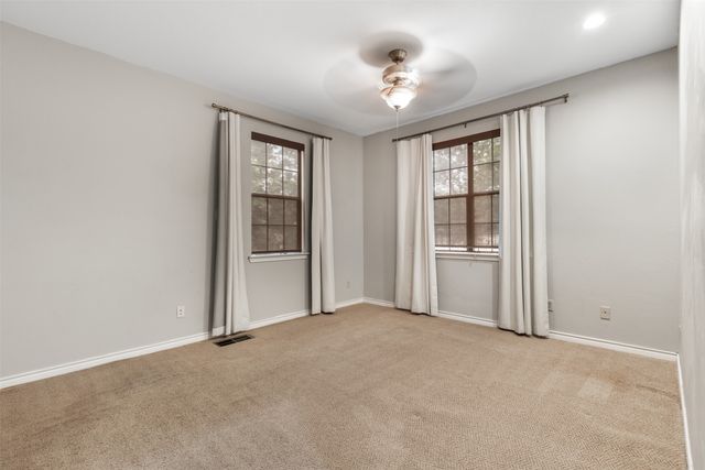 828 S Maurice Avenue, Denison, TX 75020