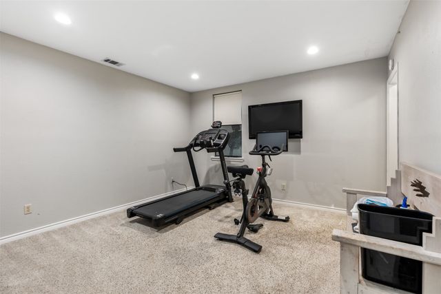 828 S Maurice Avenue, Denison, TX 75020